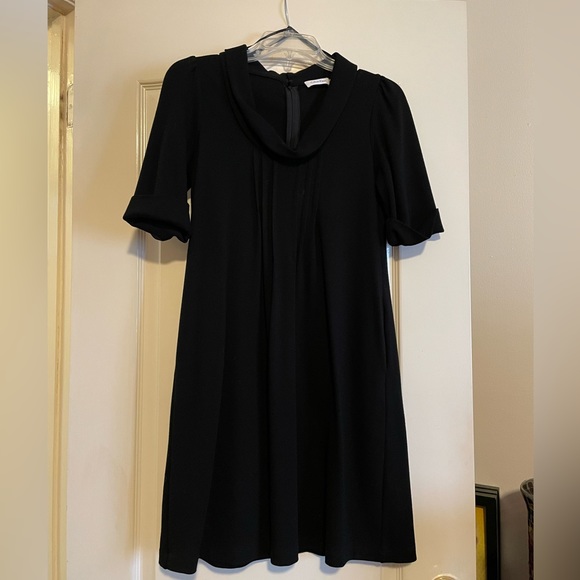 Calvin Klein Dresses & Skirts - Calvin Klein Black Dress. Size 6P.